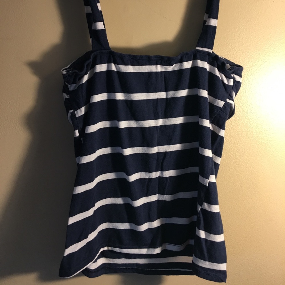 Tank - Picture 2 of 4